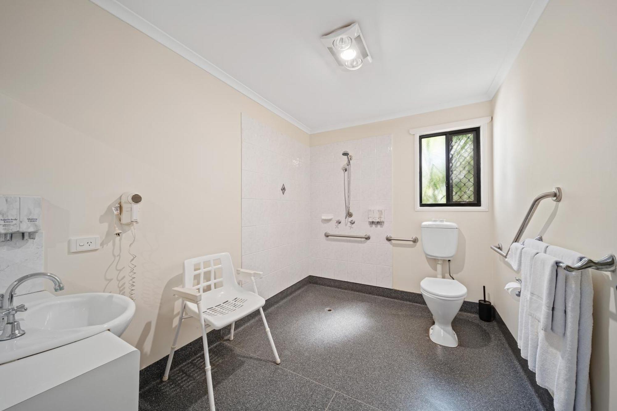 Emerald Motel Apartments 외부 사진